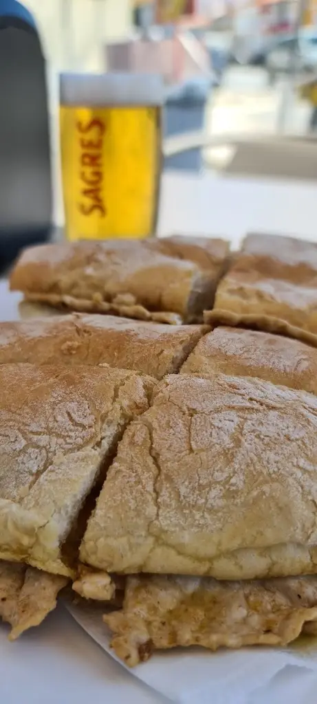 Menu_Bifanas & Companhia_Vendas Novas_immagine_9