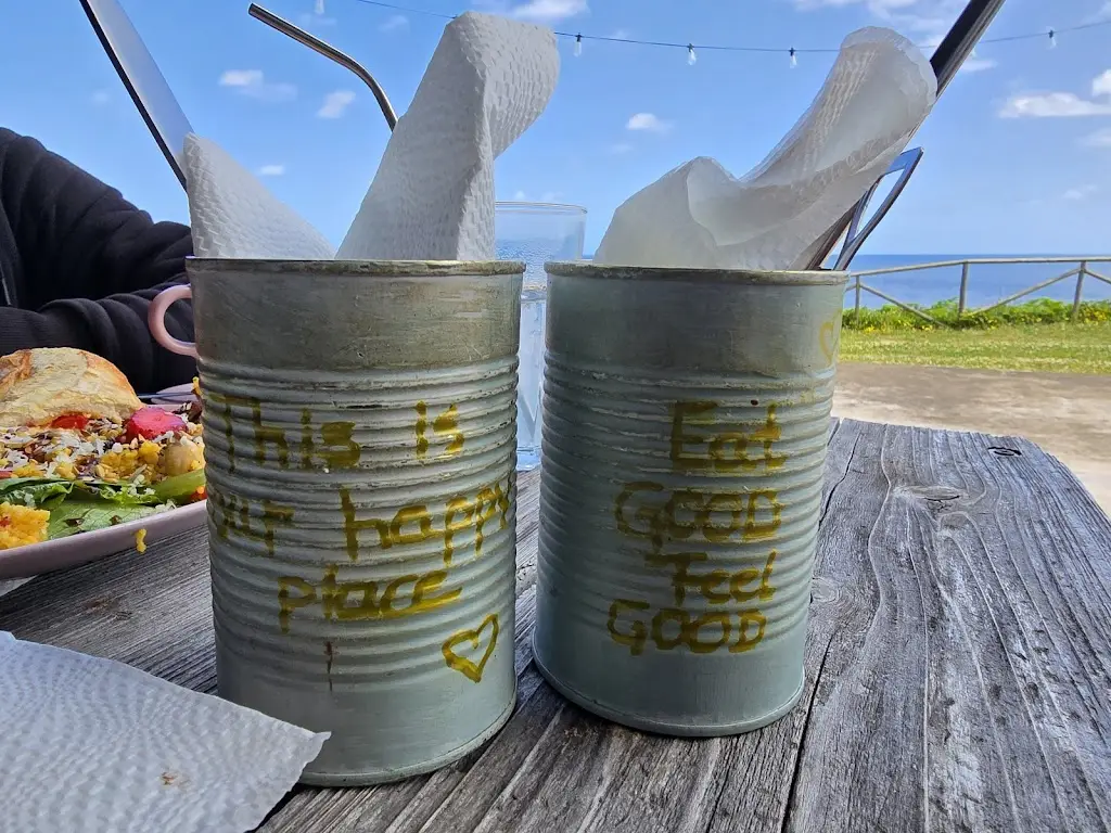 Sarka Kohoutova_Big Love by Monica's_Santa Cruz das Flores_recensione