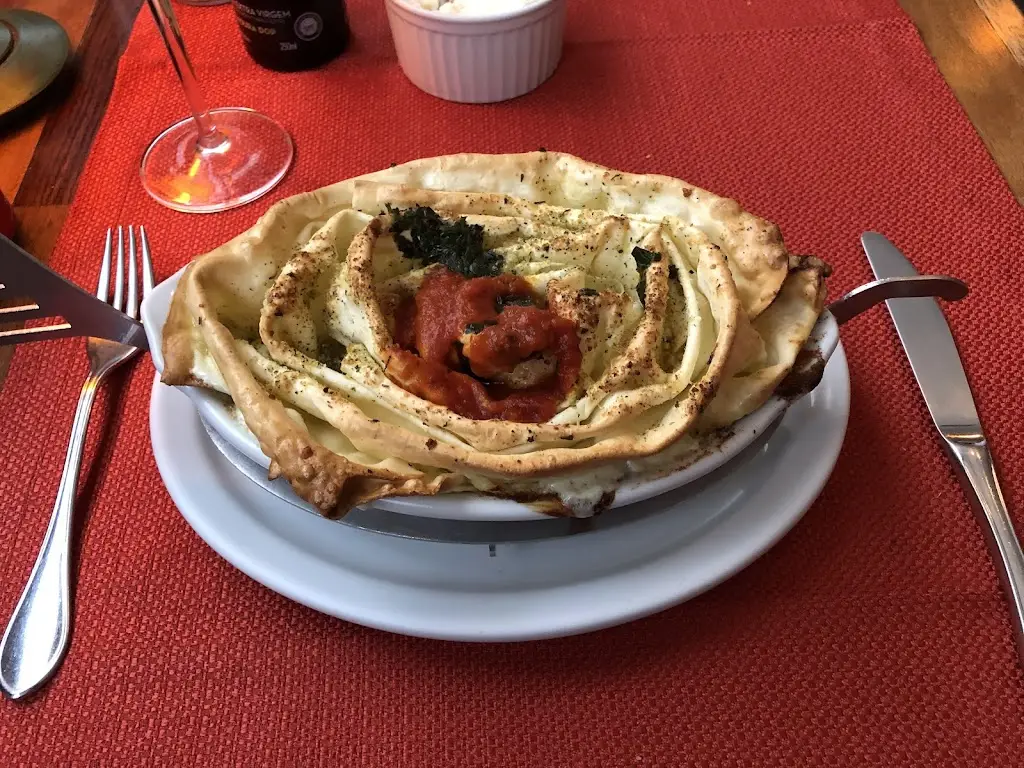 bruno silva_Château d ' Itália_Vendas Novas_reseña