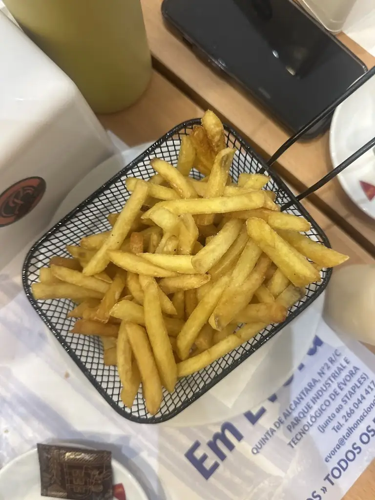 JACKBASS OFFICIAL_Bifanas do Patrão_Vendas Novas_recensione