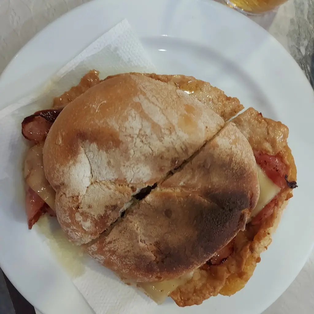 Bifanas do Patrão_Vendas Novas_slider_image_3