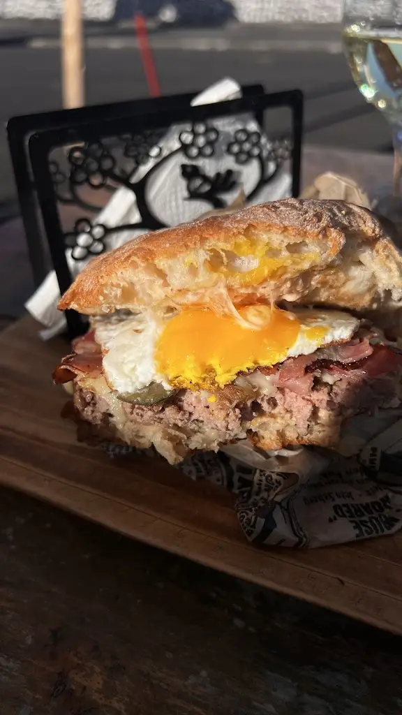 simon nail_A Pimentinha Bar & Petiscos_Santa Cruz das Flores_recensione