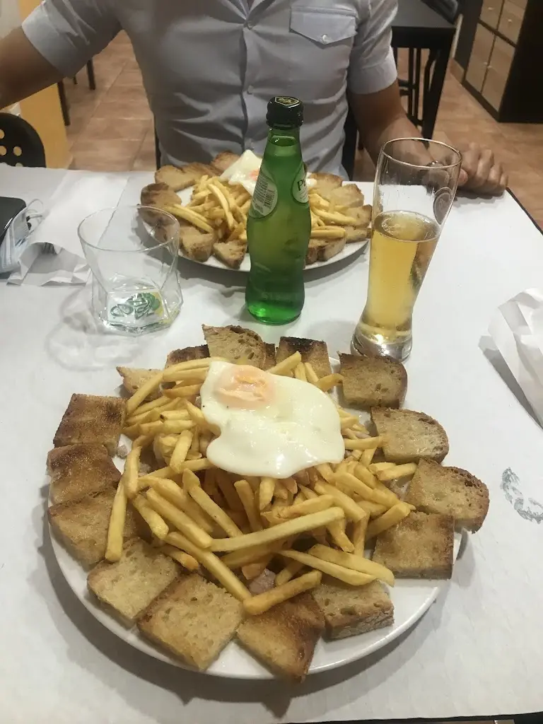 Alexis Rodrigues_Casa das Bifanas (Estremoz)_Estremoz_recensione