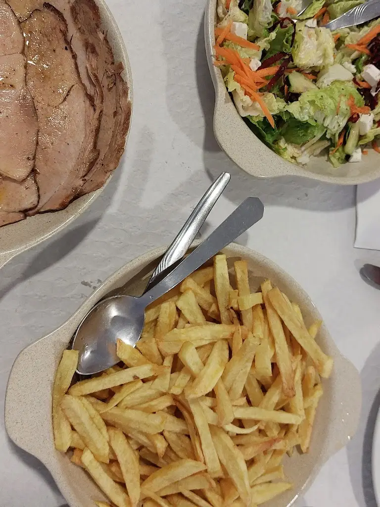 Armand Paulet_Café Restaurante Faisão_Tábua_recensione