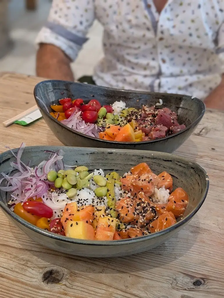 Daniela Sunde-Brown_O Sargo_Aljezur_reseña