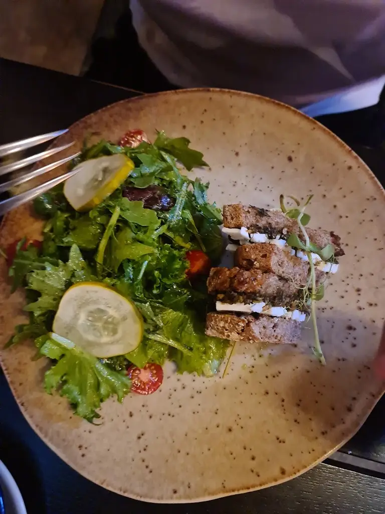 Eleonora Nocent_Moagem_Aljezur_reseña