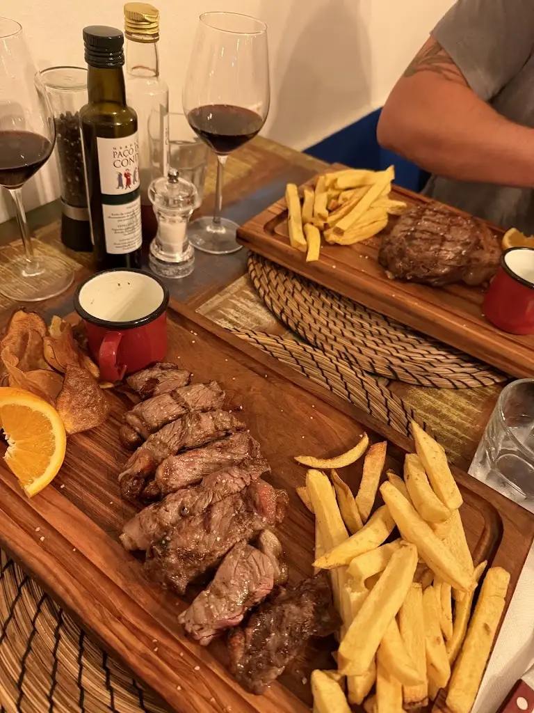 Chelsea Ahlgren_Altura Steakhouse&Bar_Aljezur_recensione