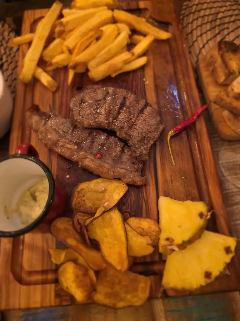 Oded Guri_Altura Steakhouse&Bar_Aljezur_recensione