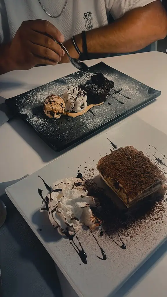 Roddy McAskill_Fonte Do Vale_Aljezur_review