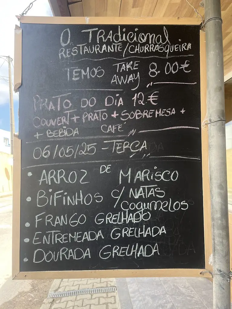 Menu_O tradicional Restaurante / Churrasqueira_Algoz_imagen_3