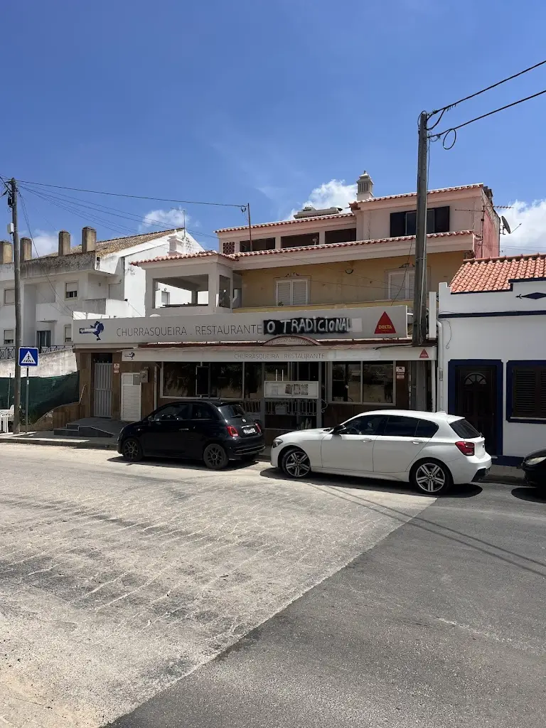 Ken O_O tradicional Restaurante / Churrasqueira_Algoz_reseña