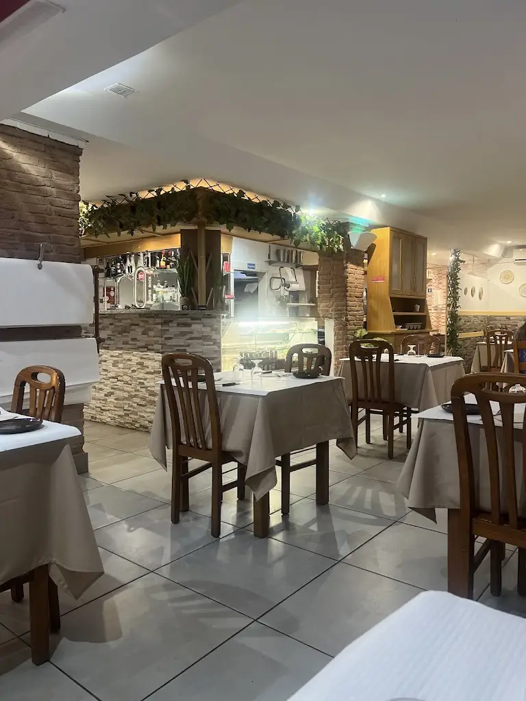 Simona Rossi_O tradicional Restaurante / Churrasqueira_Algoz_reseña