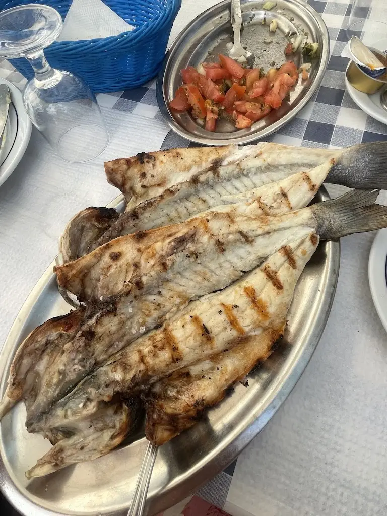 Grace Toner_Restaurante Zé Leiteiro_Alcantarilha_recensione