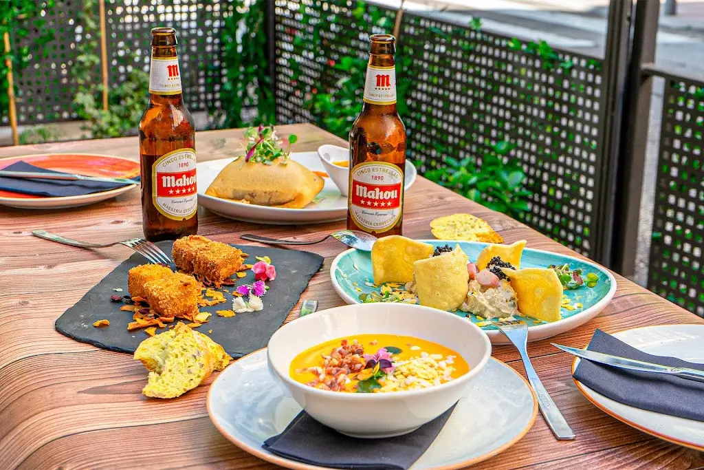 Fabio's Roadstop_Alcantarilha_slider_image_3