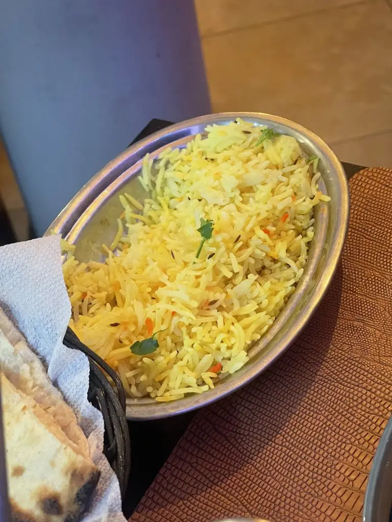 Maxime Berthomé_New Delhi Indian Tandoor Restaurant_Alcantarilha_review