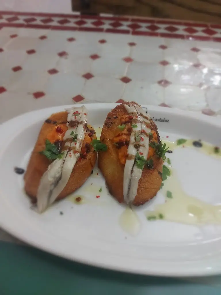 Trevor Lowe_Taberna Al-Andaluz_Reguengos de Monsaraz_recensione