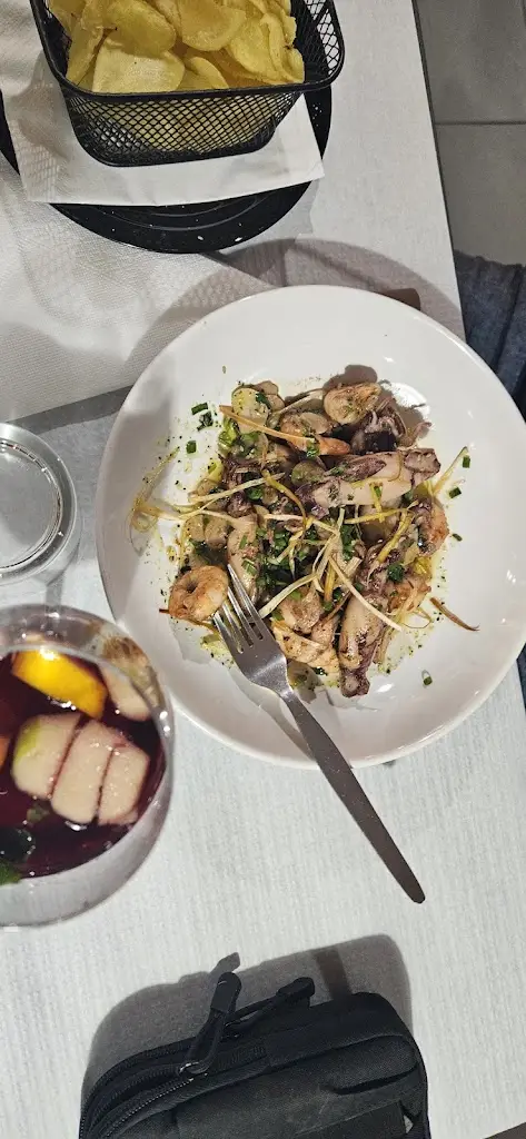 Thelma Mahia-ini_Restaurante Dom Lusibeto_Reguengos de Monsaraz_review