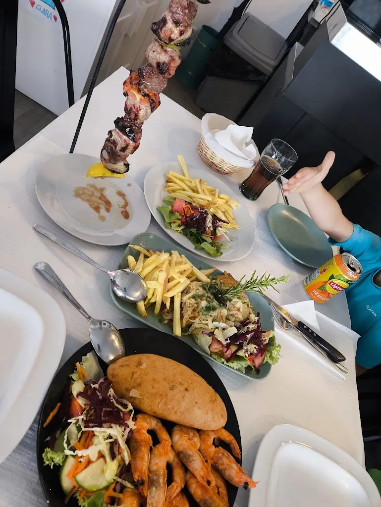 Inês Tavares Amado_Petiskos Kafé_Reguengos de Monsaraz_recensione