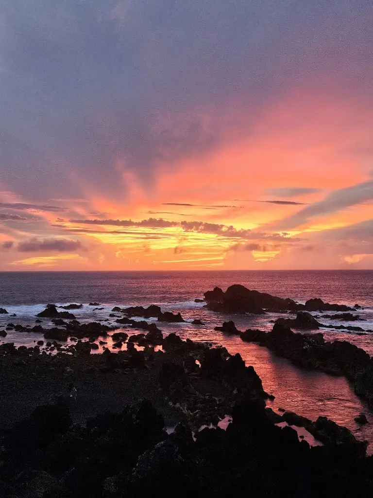 Alicia Smith_Seaside Vibez _Mosteiros_review