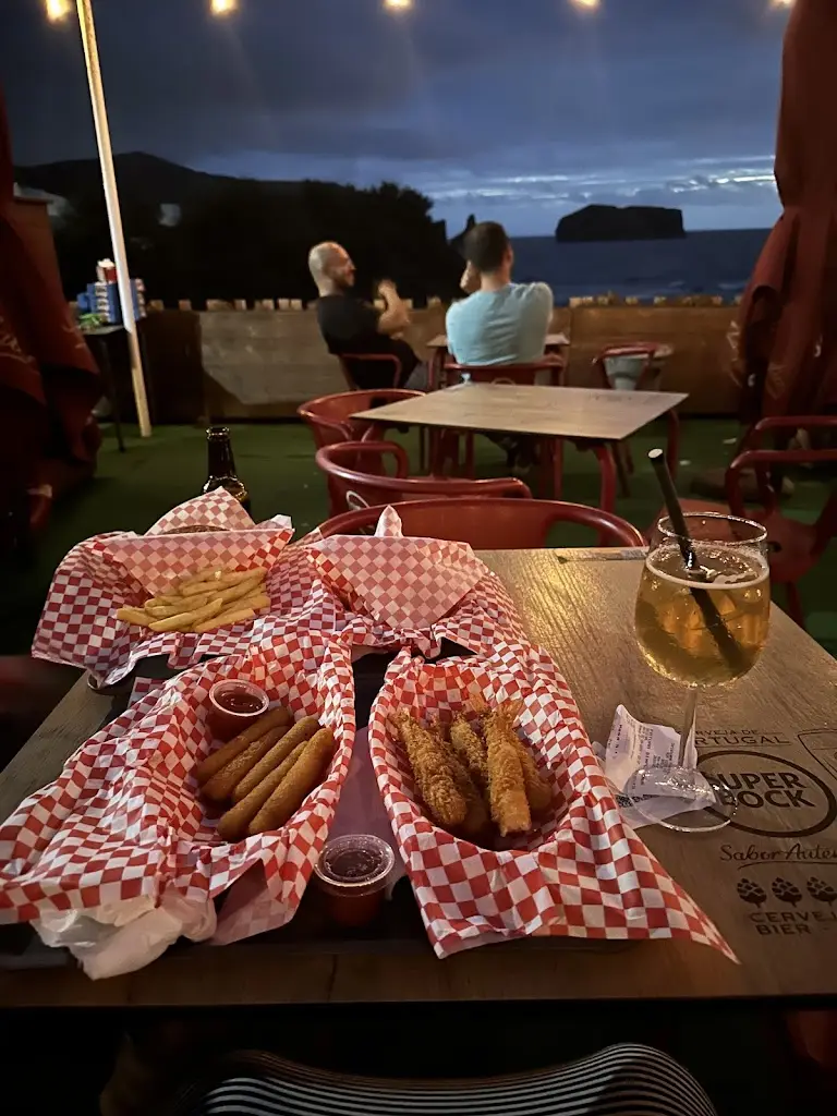 Lor K_Seaside Vibez _Mosteiros_review