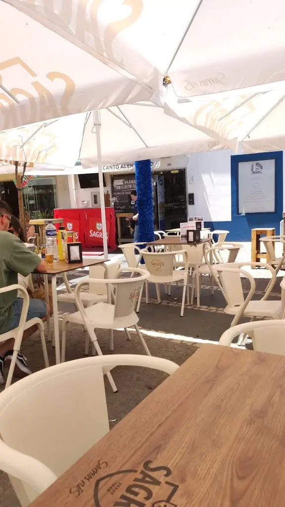 Stuart Merelie_Canto Alentejano - Reguengos de Monsaraz_Reguengos de Monsaraz_reseña