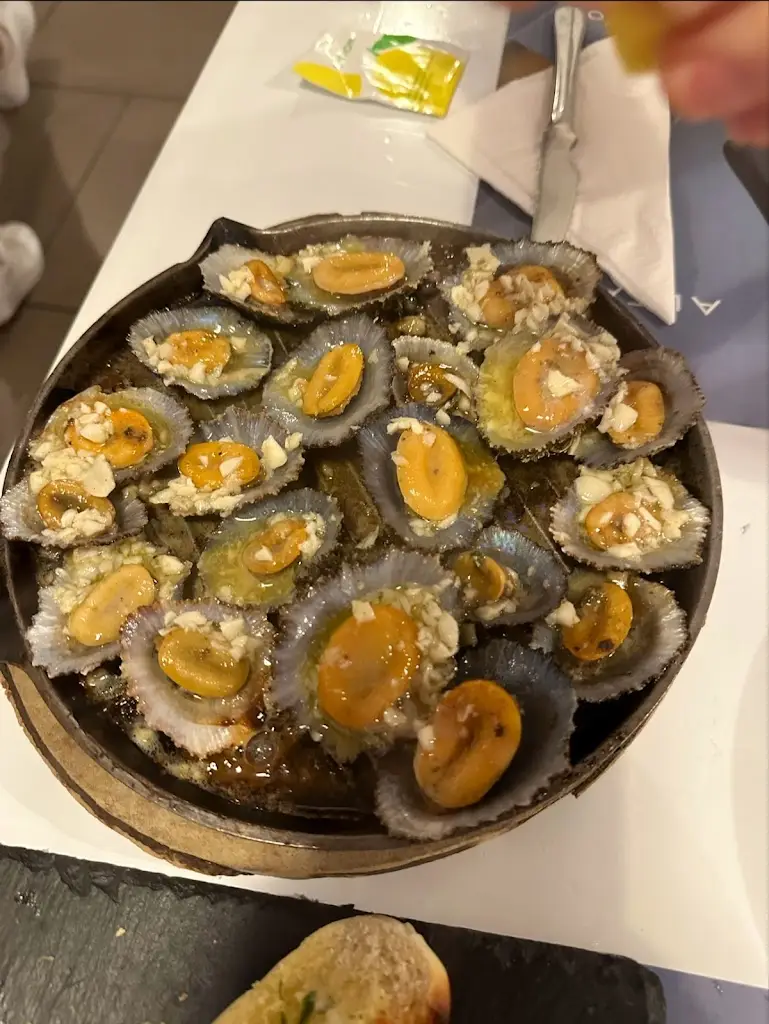 M. M._RestauArante Ilhéu_Mosteiros_recensione