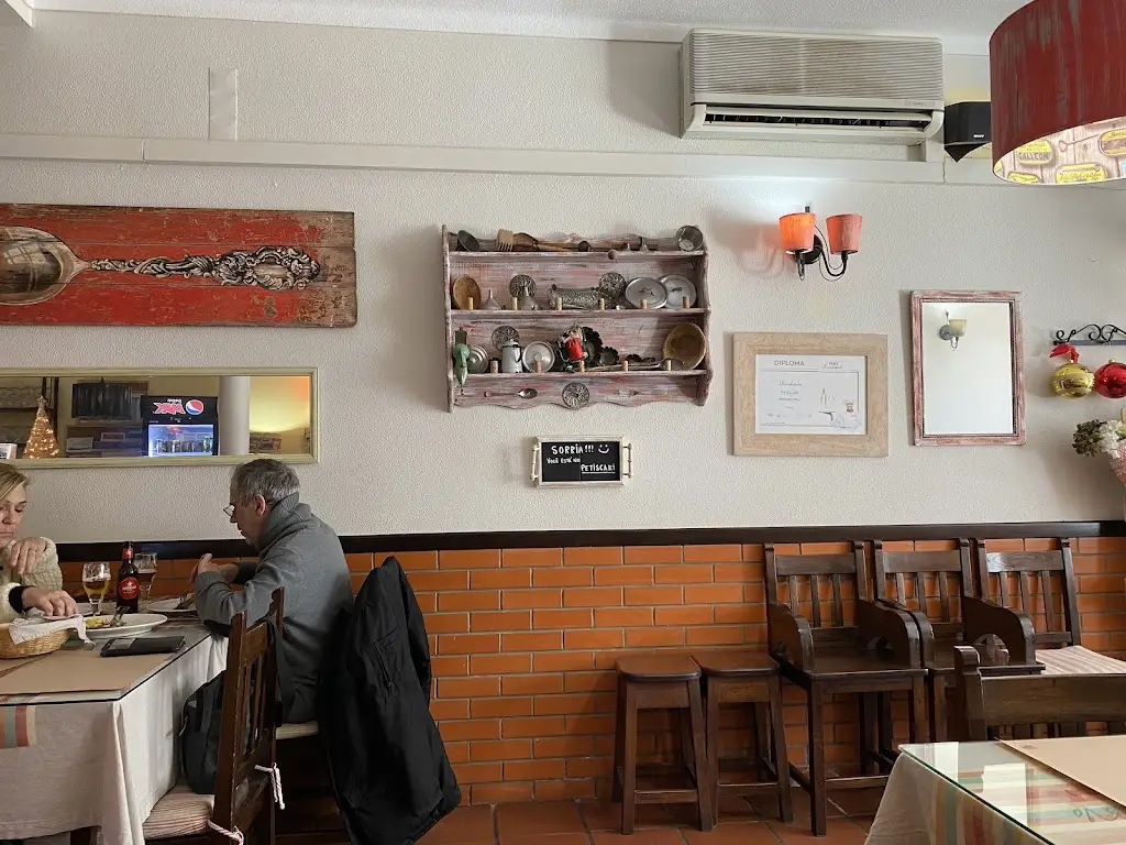 David Bernfeld_Petiscaki_Montemor-o-Novo_review