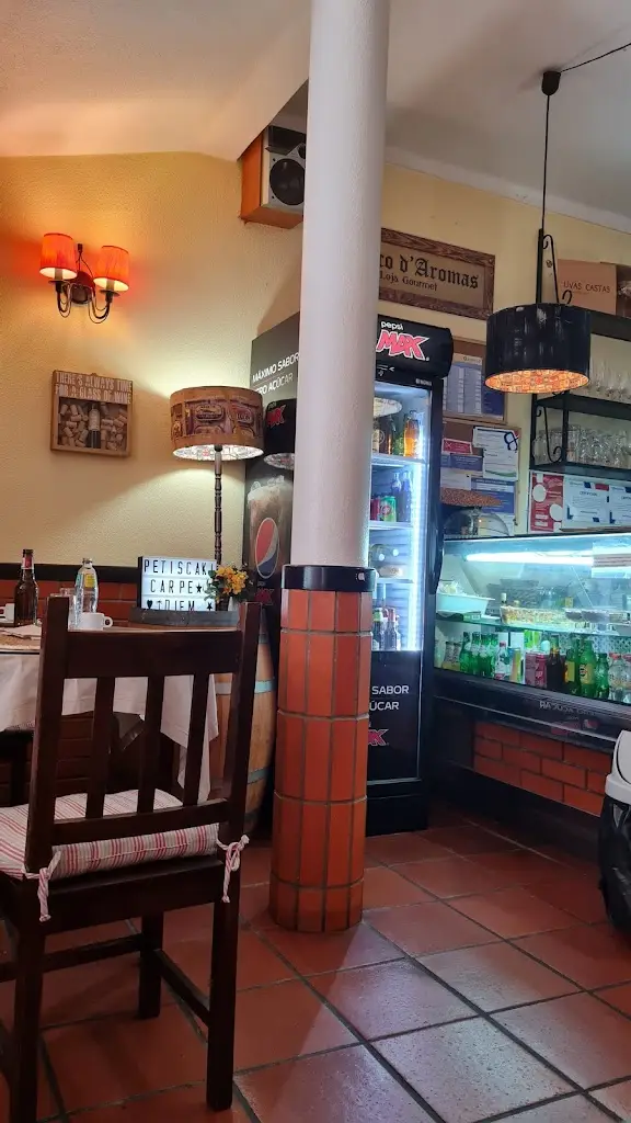 R Martins_Petiscaki_Montemor-o-Novo_review