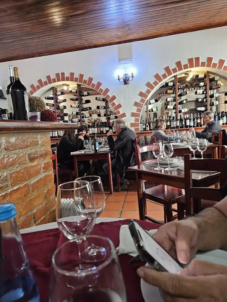 Barbara Jean Reed_A Adega_Montemor-o-Novo_recensione