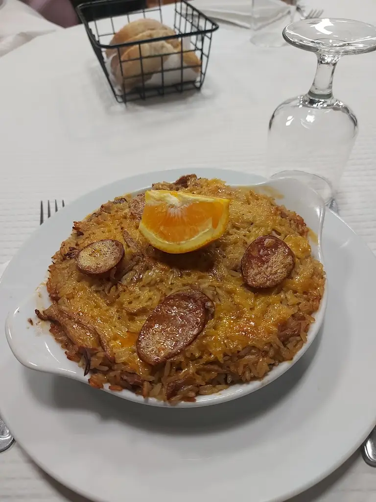 Menu_Casa das Empadas / O Bifanas_Montemor-o-Novo_immagine_9