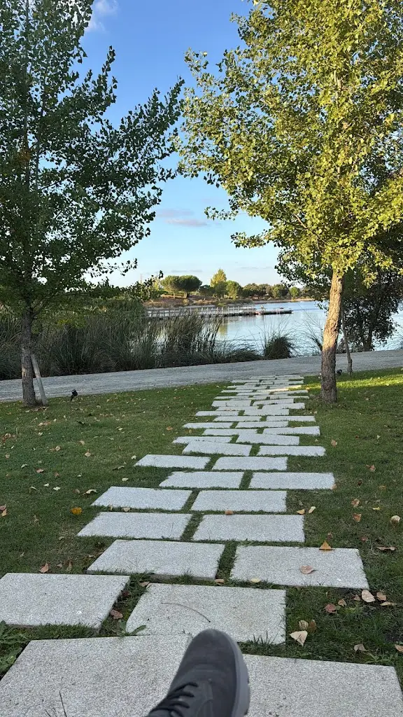 Douglas Davault_L'and Vineyards_Montemor-o-Novo_reseña