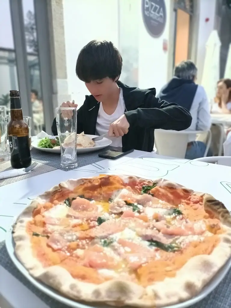 Menu_Pizza no Mercado_Montemor-o-Novo_immagine_5