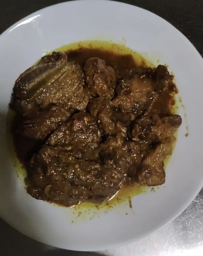 Tara Van Ginkel_a do tagore_Montemor-o-Novo_reseña