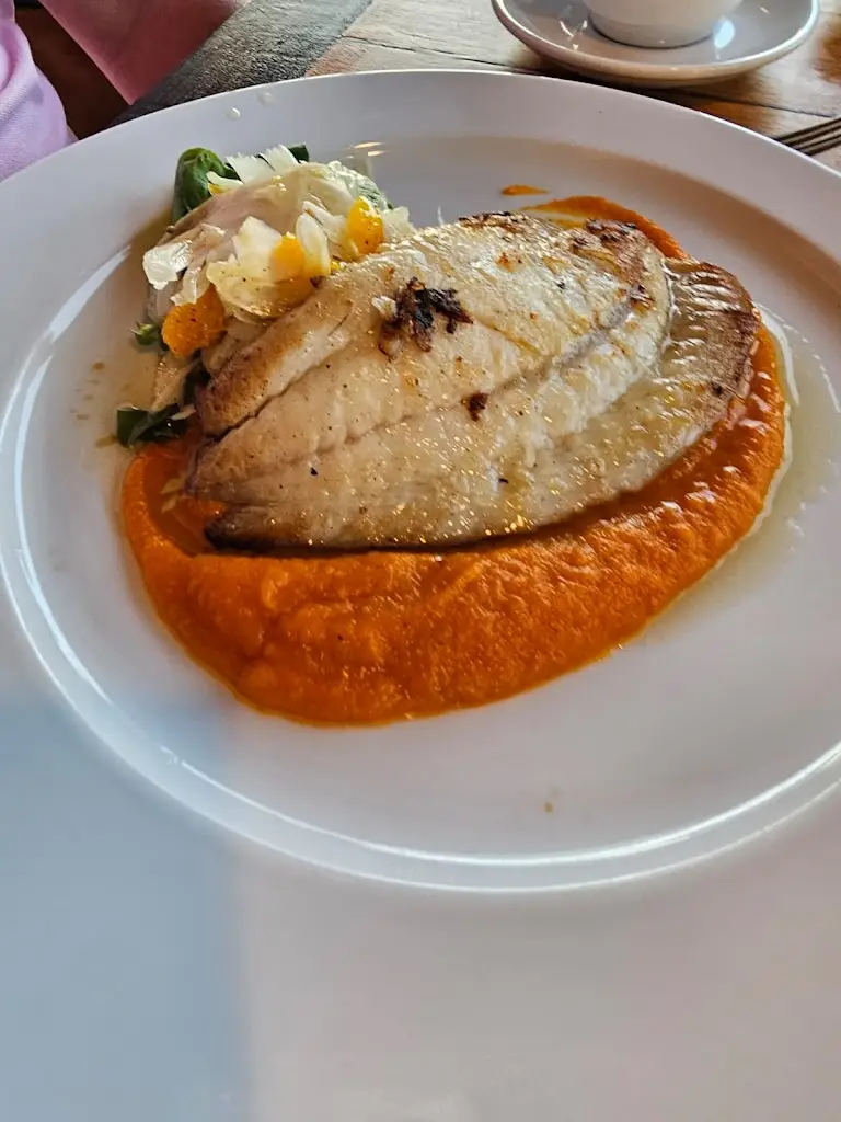 Flaxman Estates_Tribulum_Almancil_review