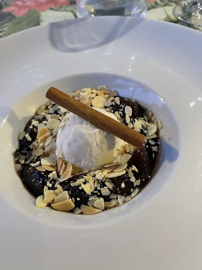 Donal Pierse_Casa do Campo_Almancil_reseña