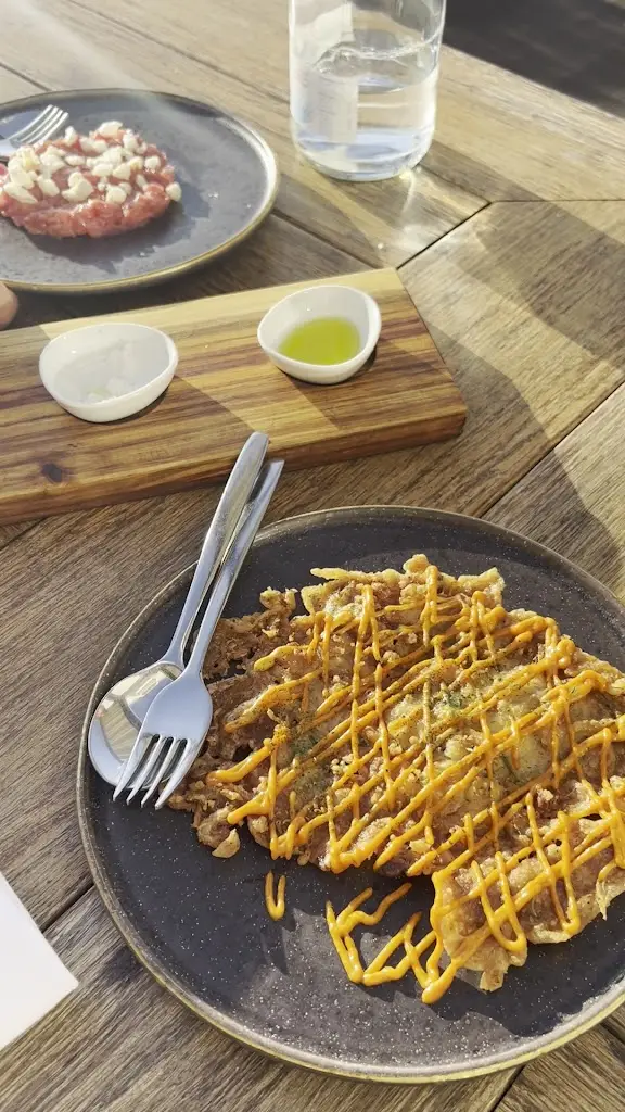 Pat Hermann_Casa do Rio_Estômbar_review