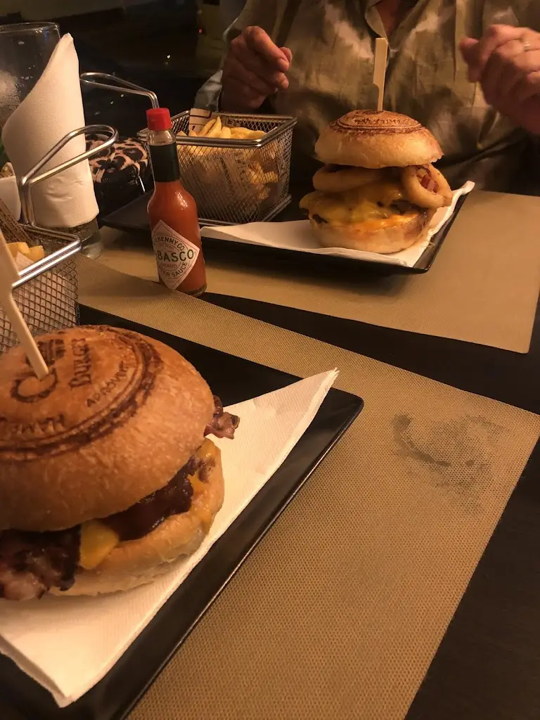 Mouseman_Go Burger Armação de Pera_Armação de Pêra_reseña