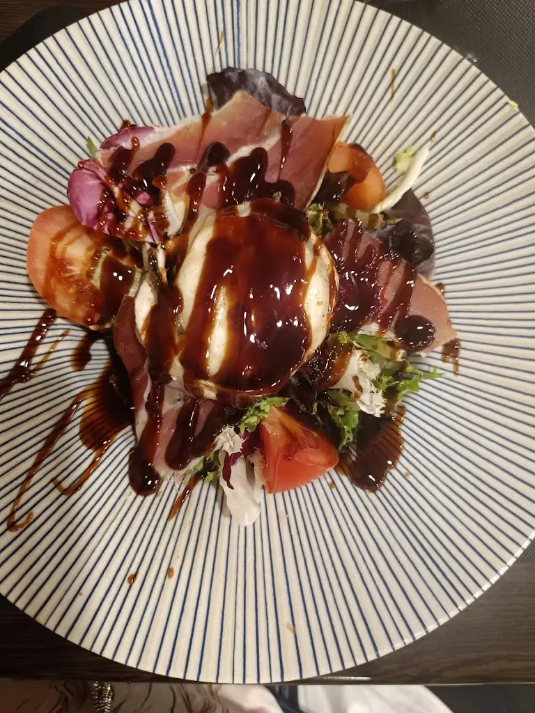 April Millie_Shahi Darbar Indian Cuisine Armação_Armação de Pêra_recensione