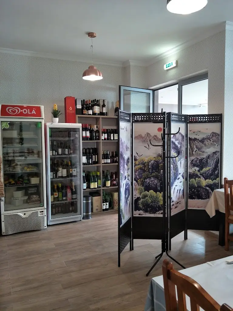 RESTAURANTE CHINES LONG XING ristorante a Armação de Pêra