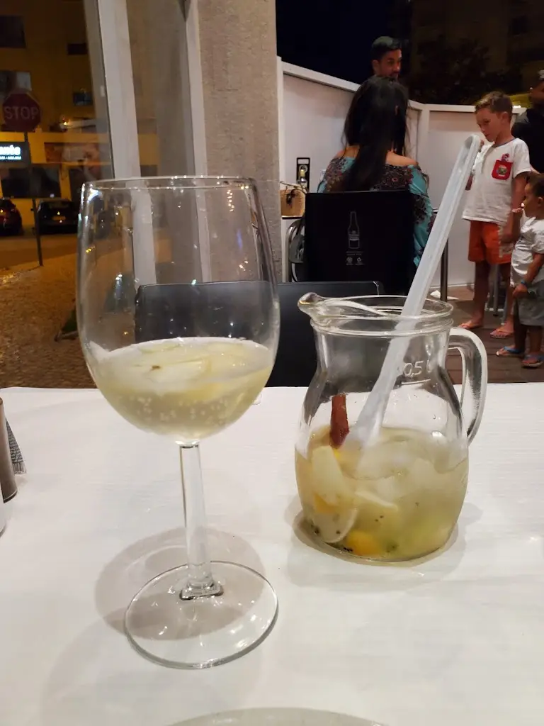 Athena Man_Restaurante Recanto do Zé_Armação de Pêra_review