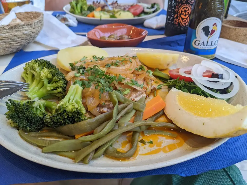 A. P._Restaurante Recanto do Zé_Armação de Pêra_review