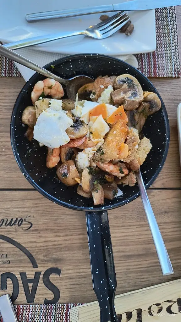 Menu_Tapas & Petiscos 20age_Ferreiras_immagine_9