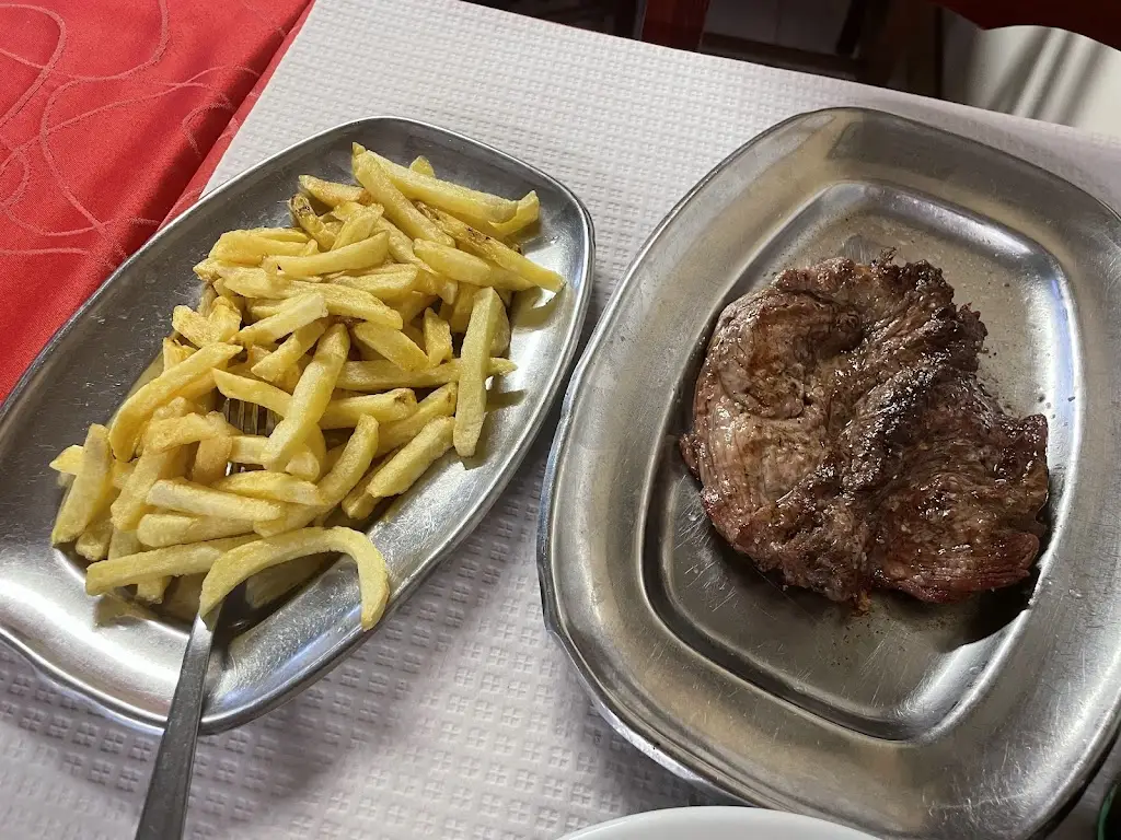 Flor da Ameixa_Estói_slider_image_3