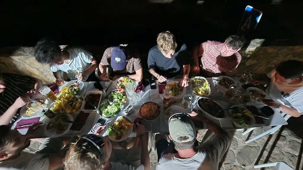 Pallieter Dries_Solar do Pincho_Bensafrim_reseña