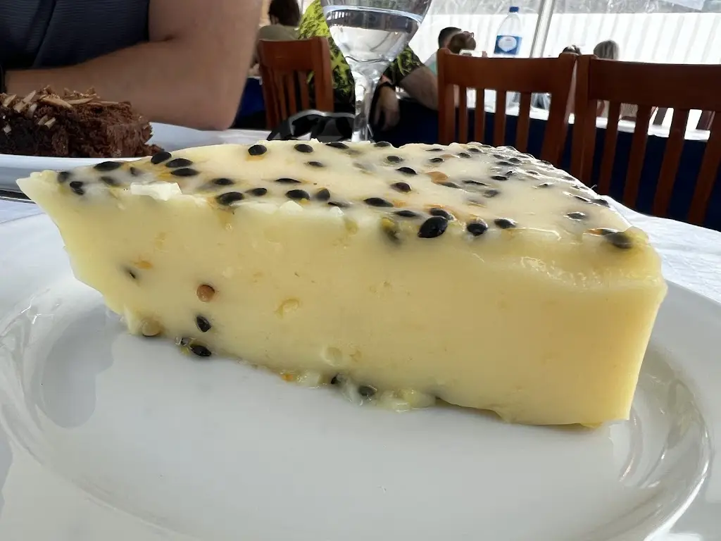 Andreea Gavril_Lagoa Azul Restaurant_Mosteiros_recensione