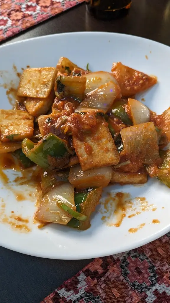 Menu_Momo Express Mixed Asian And Nepalese Restaurant_Bensafrim_immagine_9