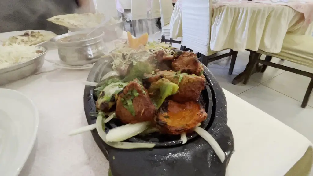 Sunita's Castle_Bensafrim_slider_image_2