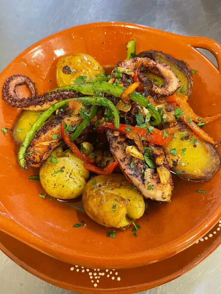 Restaurante Taberna das Portelas_Bensafrim_slider_image_3