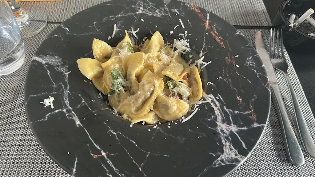 Roman K_Cà la Mora_Bensafrim_Bewertung