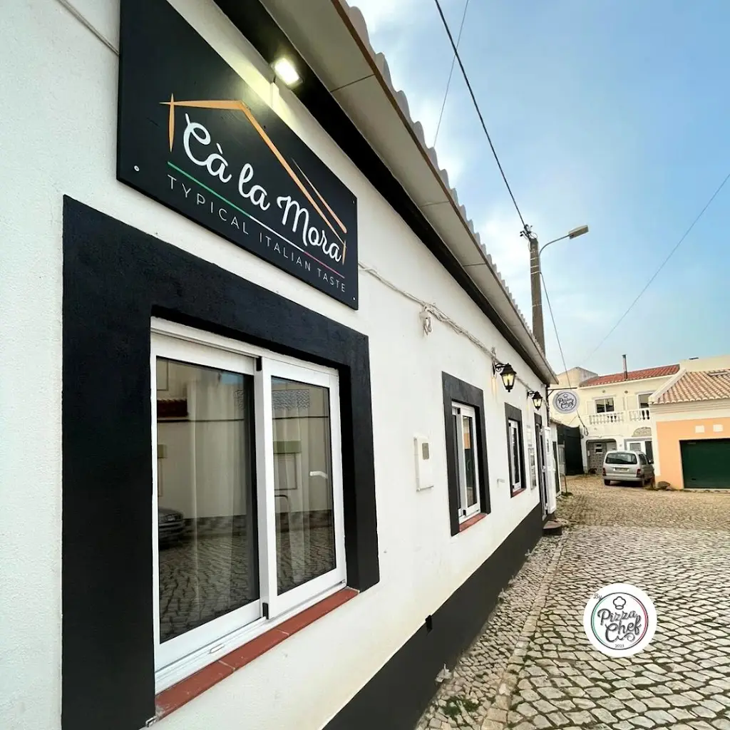 Cà la Mora restaurant à Bensafrim